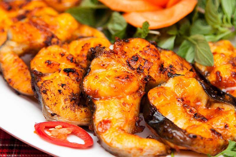 Ăn gì ở Sài Gòn món cá chình nướng muối ớt