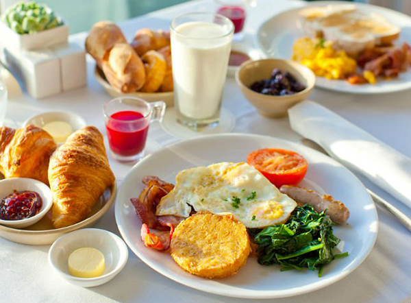 Mách bạn làm bữa sáng nhanh và dinh dưỡng - Nhà hàng Qúa Ngon